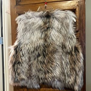 Bb Dakota Faux fur vest